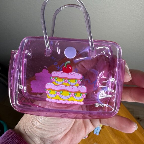 Strawberry Shortcake Angel Cake Doll and Case - Picture 5 of 6